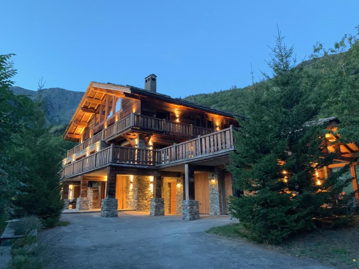 Chalet Ruitor, Chalet 500 M2 Luxueux De Caractere Сент-Фуа-Тарентез Экстерьер фото