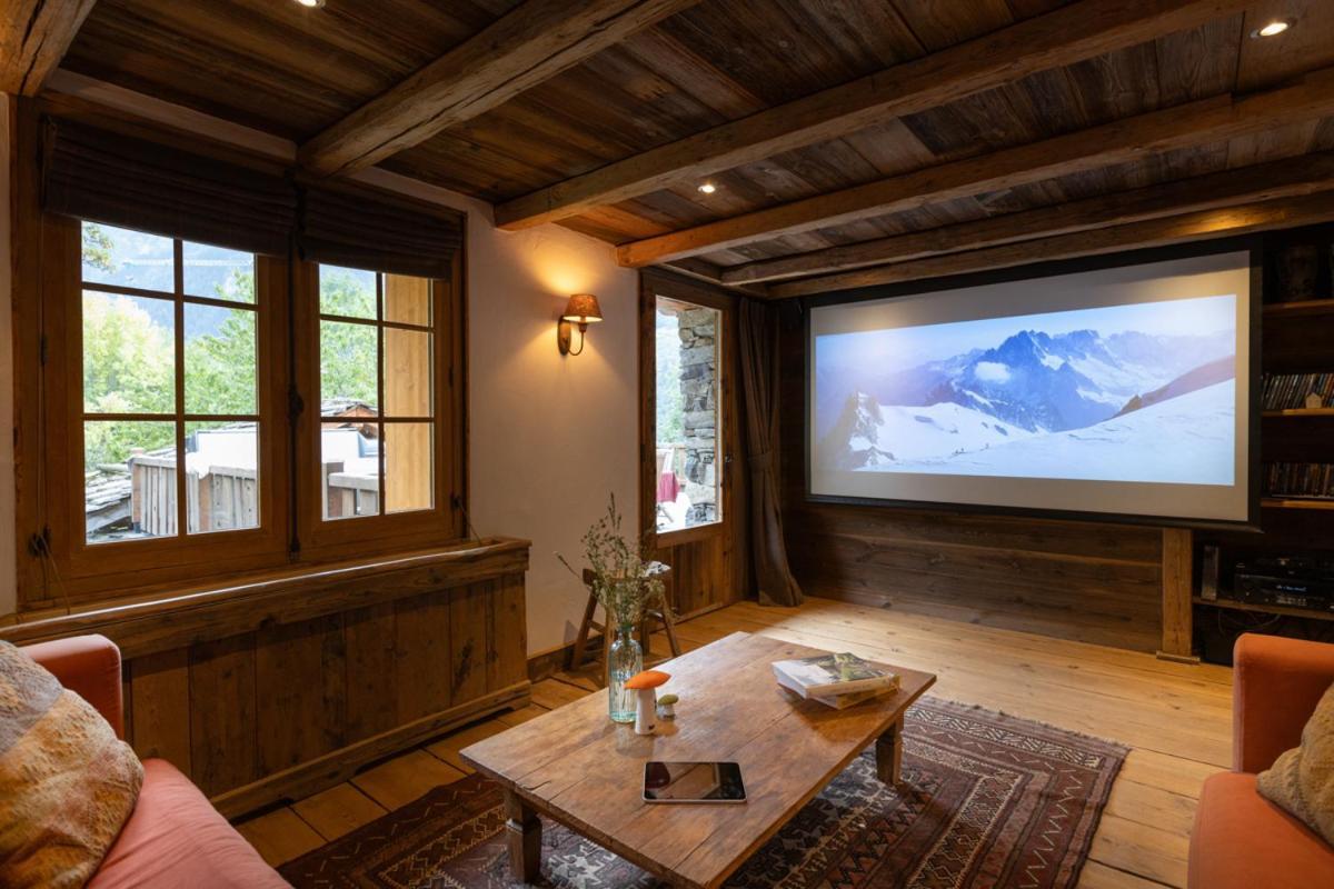 Chalet Ruitor, Chalet 500 M2 Luxueux De Caractere Сент-Фуа-Тарентез Экстерьер фото